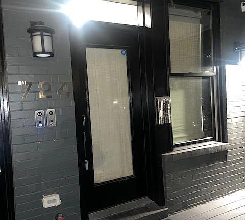 2nd image of 724 Taylor St NW APT 1
