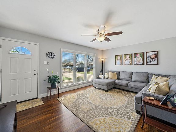 3rd image of 3100 Milissa Ln