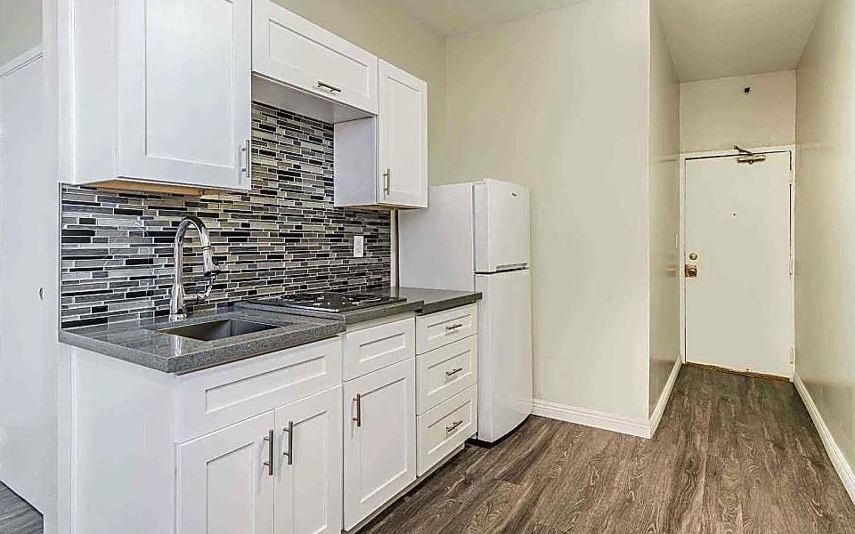 1st image of 59 Colonial Dr #2