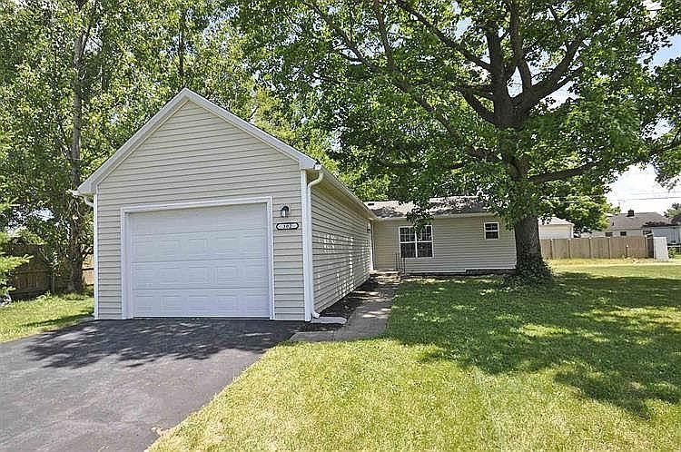 1st image of 302 N Coquillard Dr
