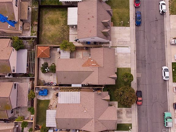 3rd image of 11469 Larchwood Dr