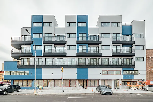 Rented by Nooklyn NYC LLC | media 47