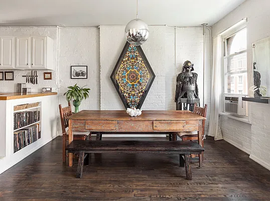 Sold by Compass | media 10