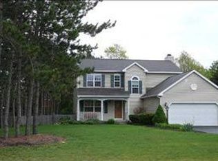913 Main St, Clifton Park, NY 12065