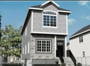 94 Elm St, Staten Island, NY 10310