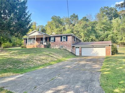 562 Smith Run Rd, Amity, PA, 15311