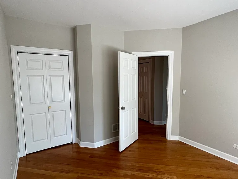 6507 N Hamilton Ave #4S — Photo 10