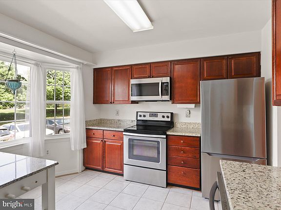 2nd image of 3935 Kernstown Ct