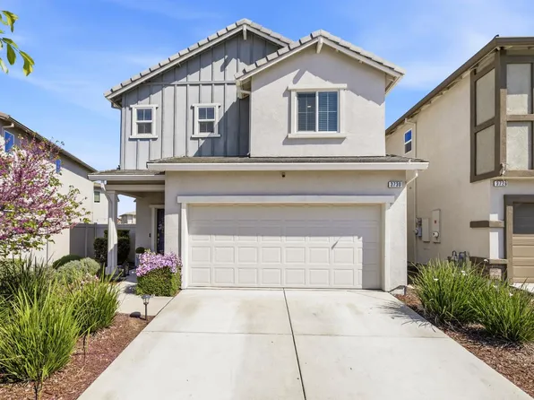 3730 Roseparke Way, Sacramento, CA 95834