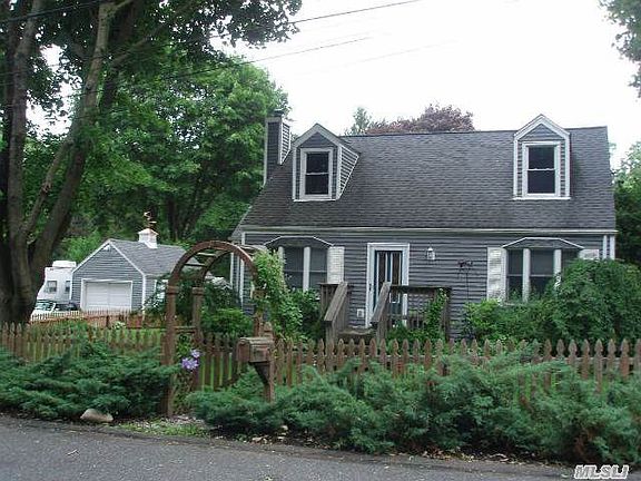 2nd image of 7 Catherine St