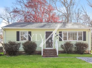 104 Sandston Ave, Sandston, VA 23150