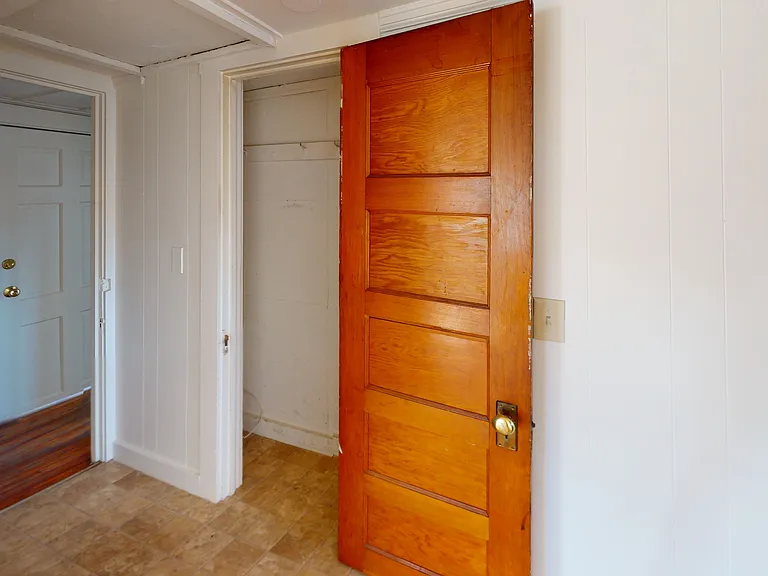 91 Hanover St #5 — Photo 5