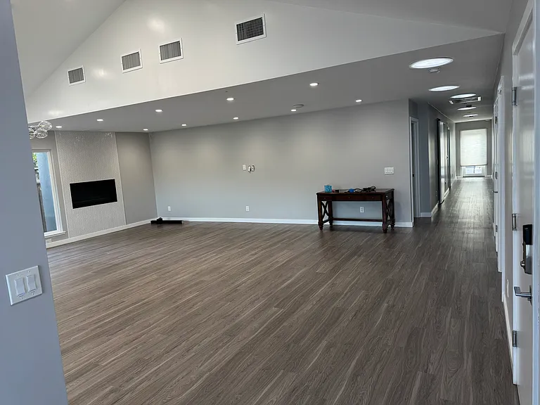 Hallway view to lliving room