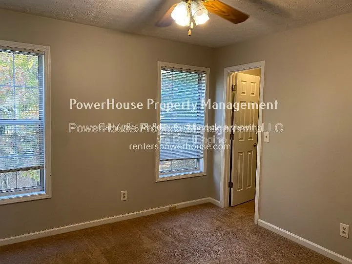 605 Suwanee Lakes Cir — Photo 29
