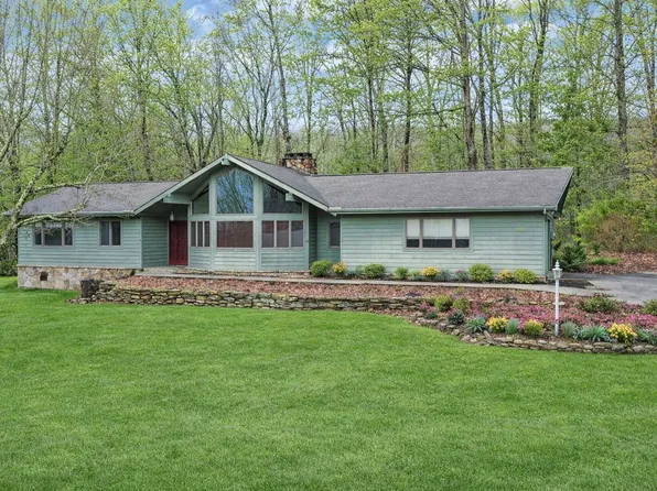 149 Sugarbush Cir, Fairfield Glade, TN 38558