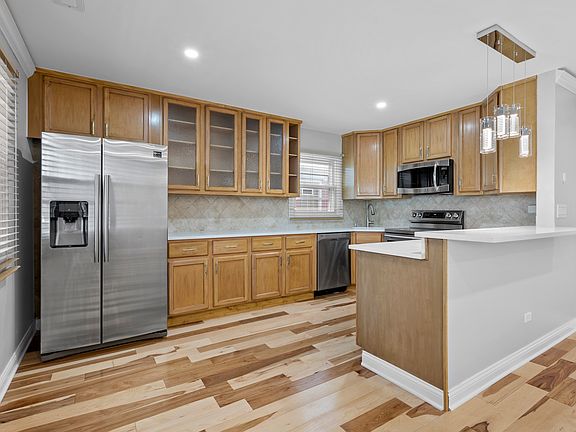 4th image of 9421 Kelvin Ln APT 3153