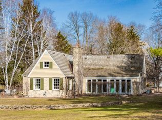 10838 N Lake Shore Dr, Mequon, WI 53092