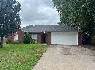 20 Tulip Ln, Cabot, AR 72023