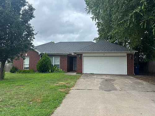 20 Tulip Ln Photo 1
