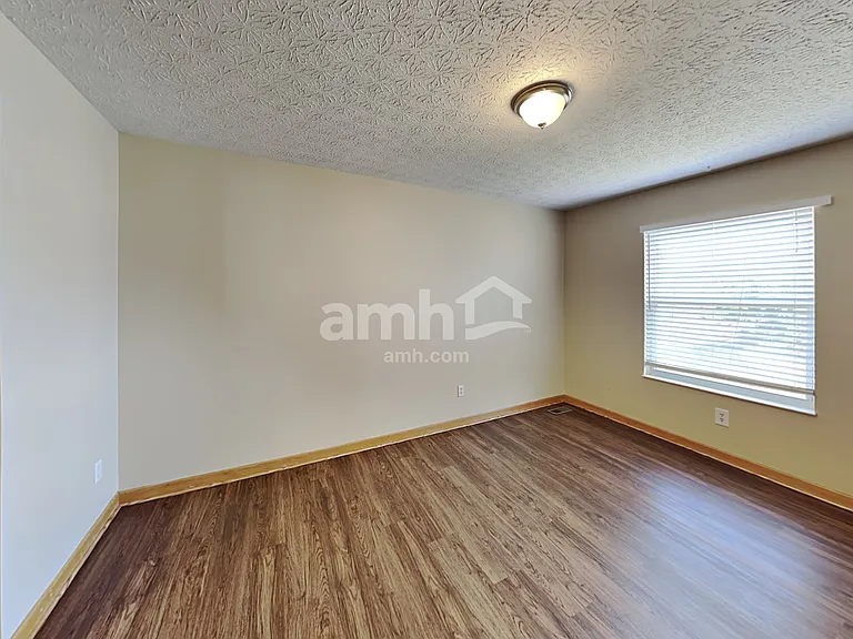 808 Gascony Dr — Photo 20