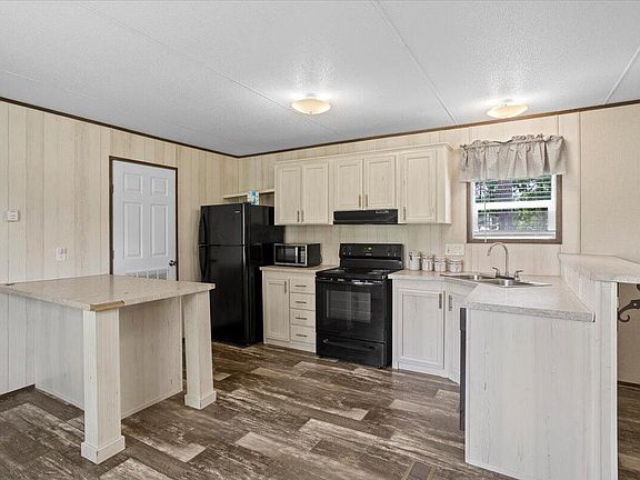 5th image of 54 Entrekin Ln