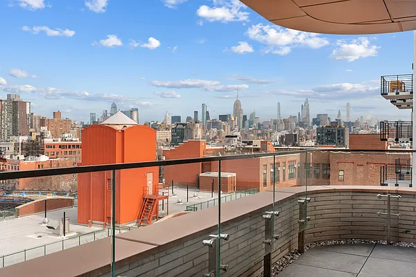 Rented by Realmart Realty LLC | media 22