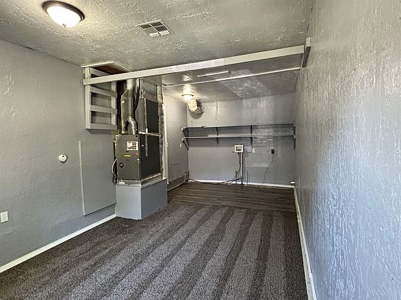 4th image of 1310 W Peck Ave