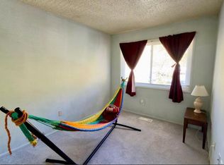 2219 Southgate Sq, Reston, VA 20191