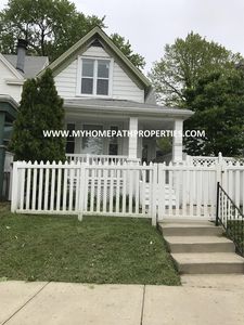 3142 S Howell Ave, Milwaukee, WI, 53207