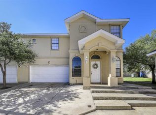 411 Shiloh Dr #13, Laredo, TX 78045