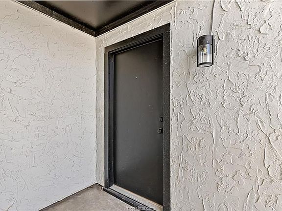 5th image of 1503 Alpine Cir #D