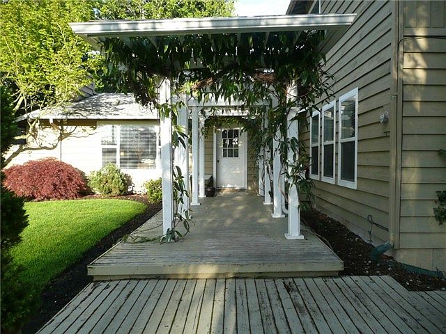 2nd image of 11624 106th Ave NE
