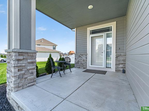 5th image of 21819 G St