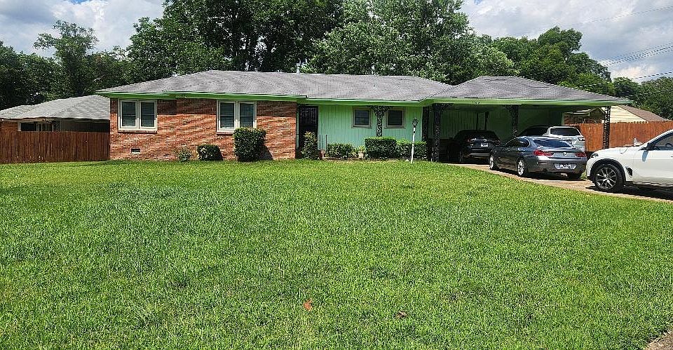 1st image of 1260 Randall Dr