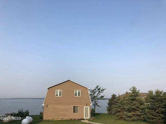 2nd image of 184 Northbay Dr