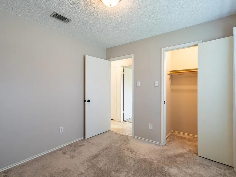 1526 Haven Pl — Photo 22