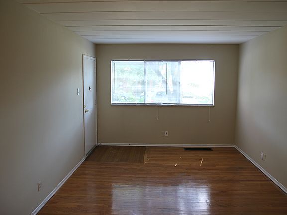 2nd image of 1111 Indian Trails Dr APT A