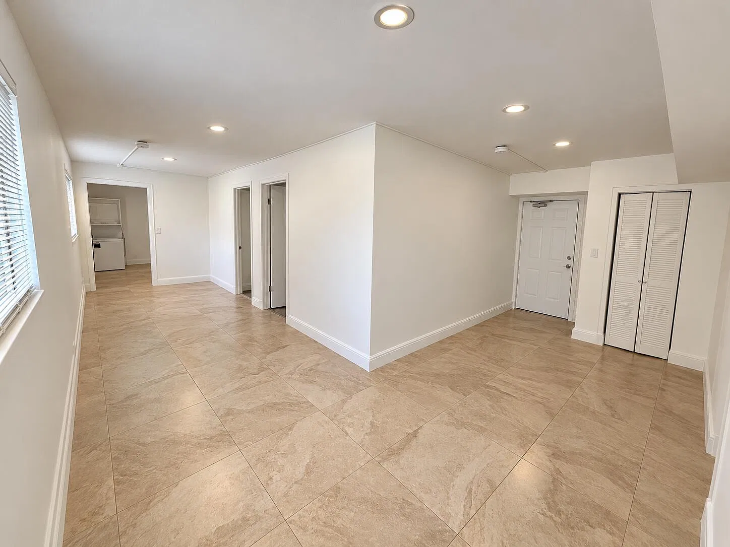 2 bed, 1.0 bath, 968 sqft, $2,100 — Photo 3