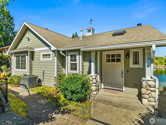 5th image of 9941 Mariner Drive NW