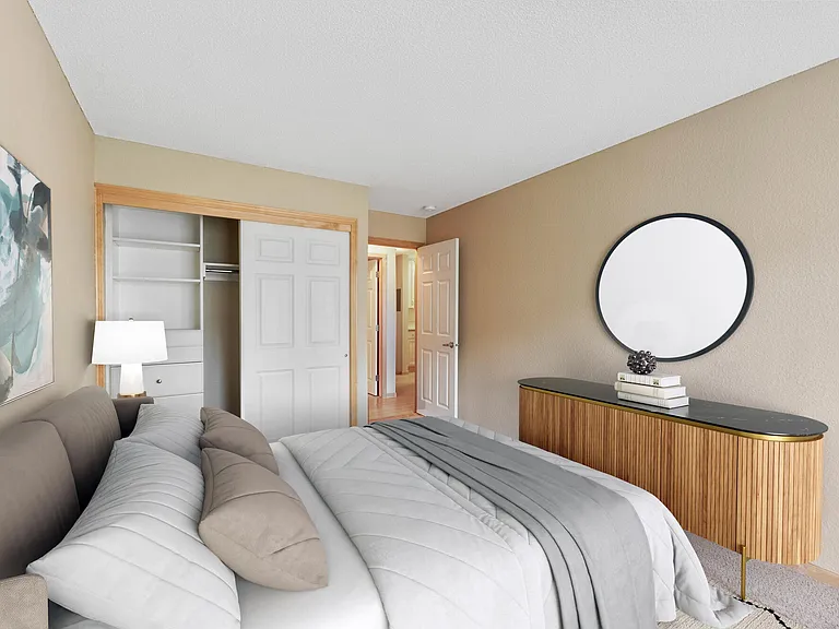 Forest Place Apartments — Photo 16