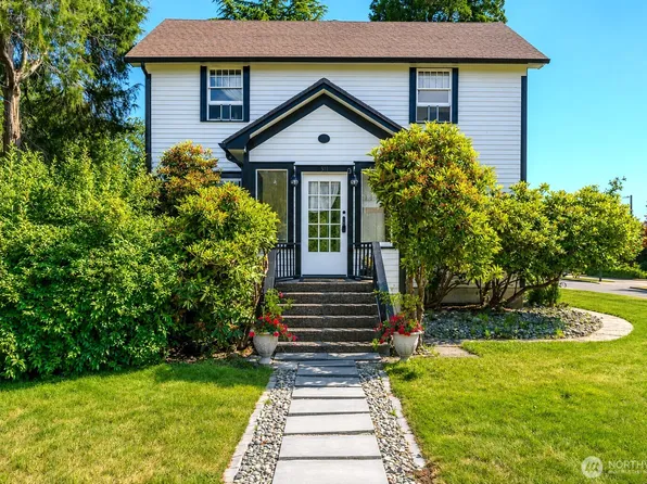 311 Cherry Street, Blaine, WA 98230