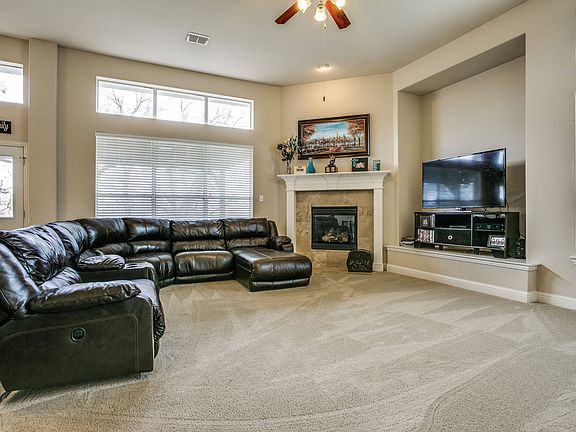 5th image of 1713 Thornberry Dr