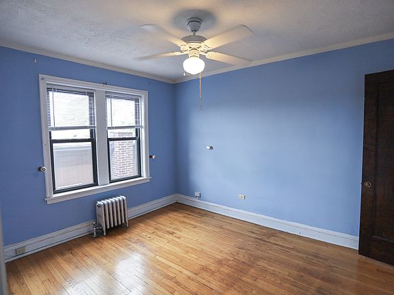 5th image of 4516 N Paulina St #2E