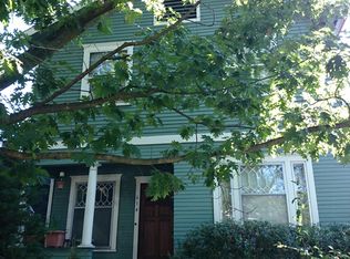 614 23rd Ave E, Seattle, WA 98112