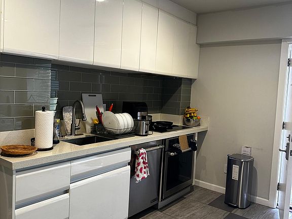 2nd image of 3110 Red River St #116