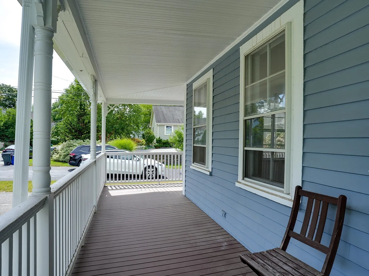 2 bed, 1.0 bath, 900 sqft, $3,200 — Photo 2