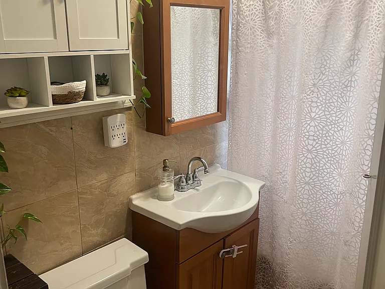 2537 Ewing Ave #2 — Photo 8
