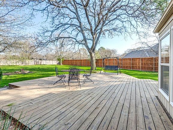 5th image of 5408 Oak Hills Dr