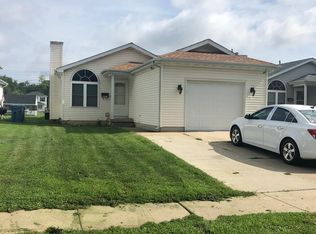 2251 E Cedar St, Springfield, IL 62703