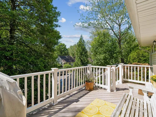 905 Robin Rd, Silver Spring, MD 20901